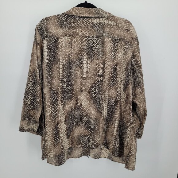 Lauren Ralph Lauren Womens 3X cream brown snake croc print button up blouse - Picture 7 of 8